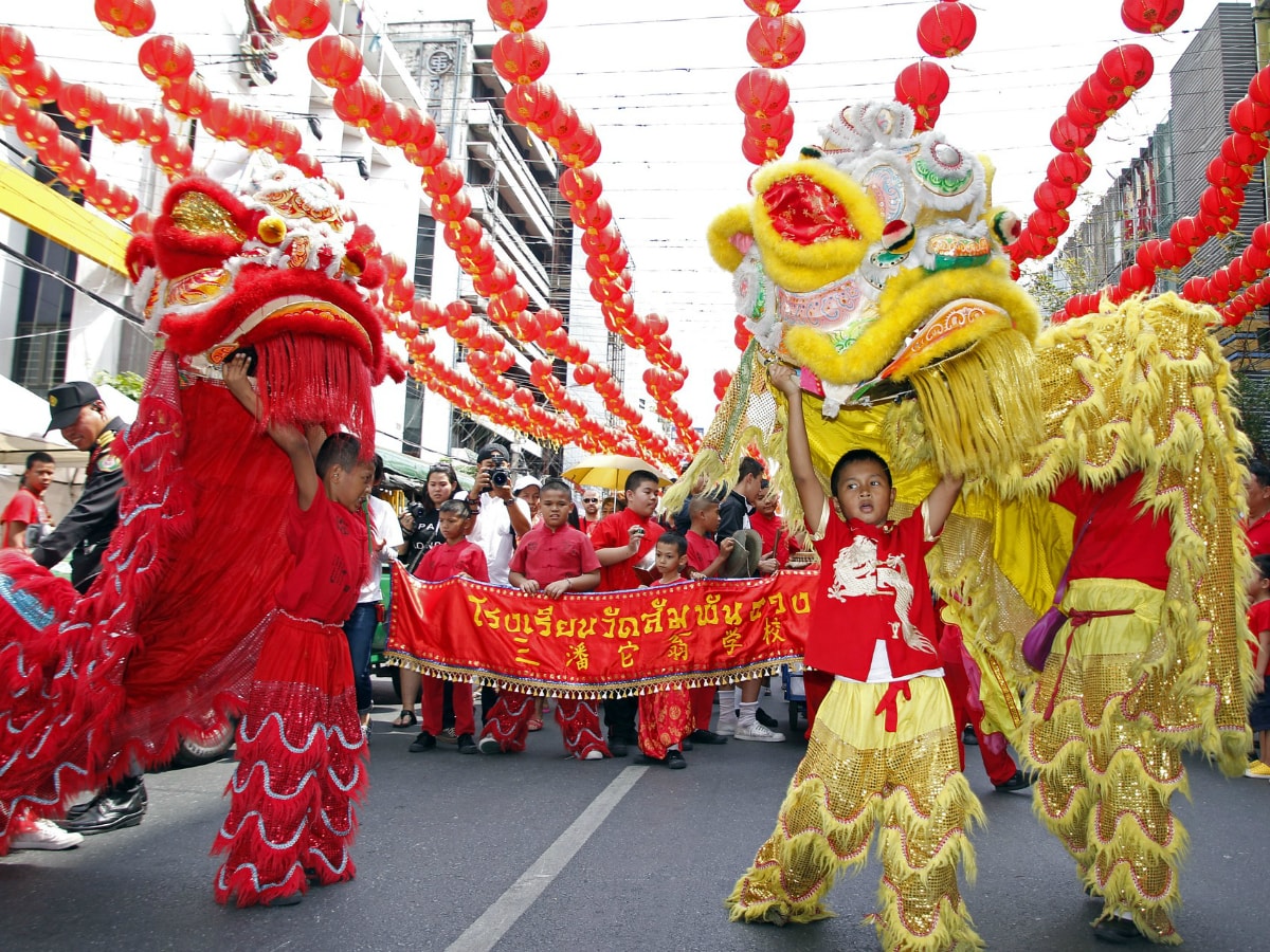 the lion dance china