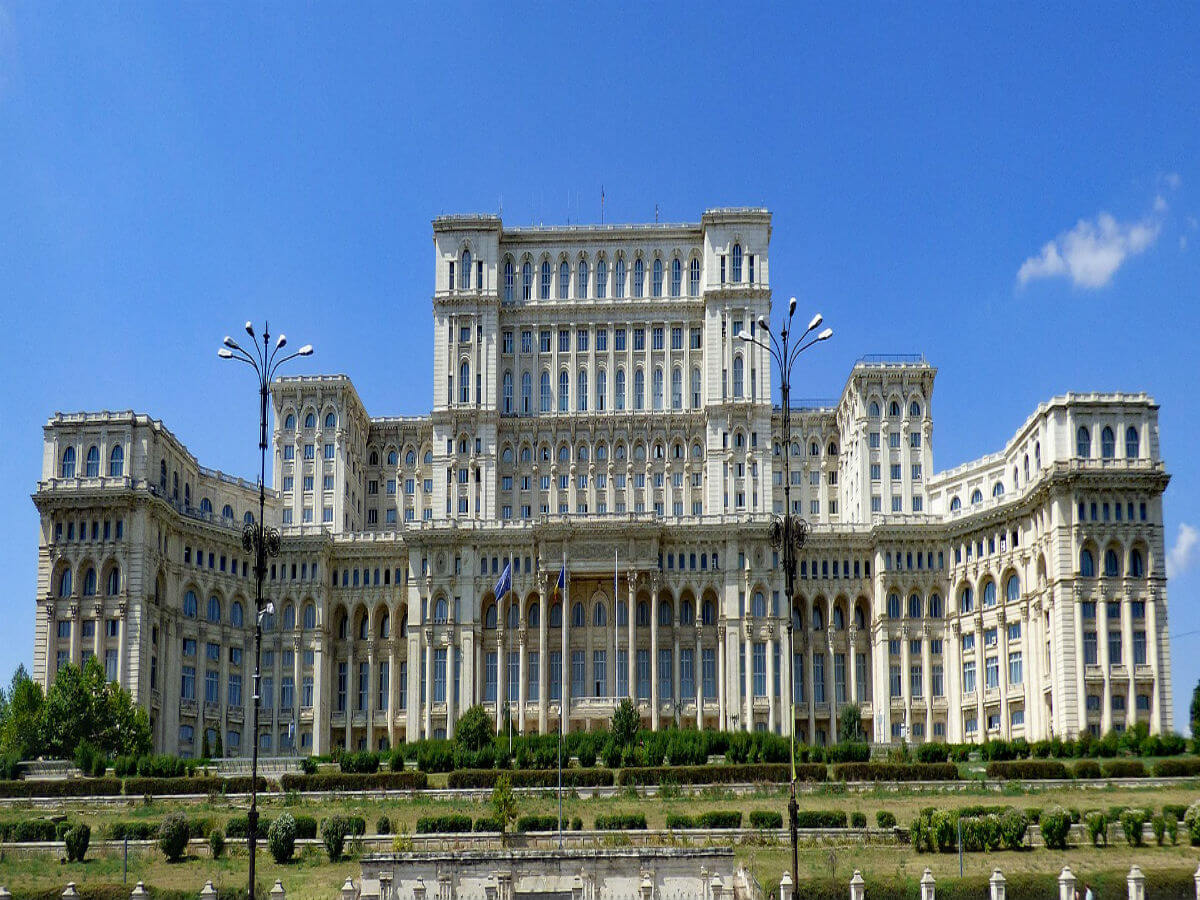 Bucharest tour package