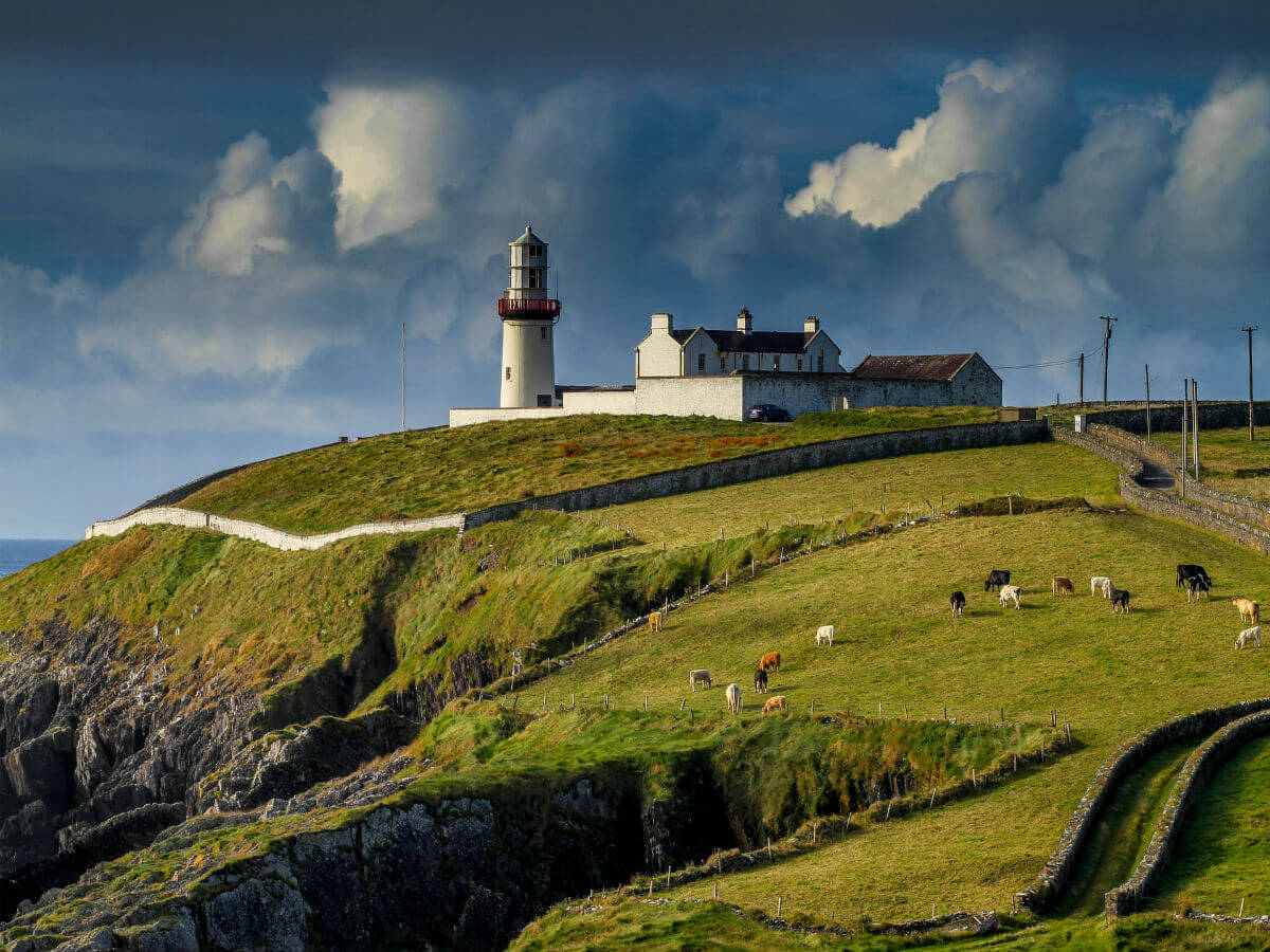 lighthouse ireland